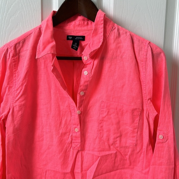 Gap linen/cotton bright salmon colored button shirt - Picture 5 of 6